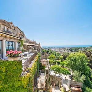https://chateau-le-cagnard.fr-provencehotel.com