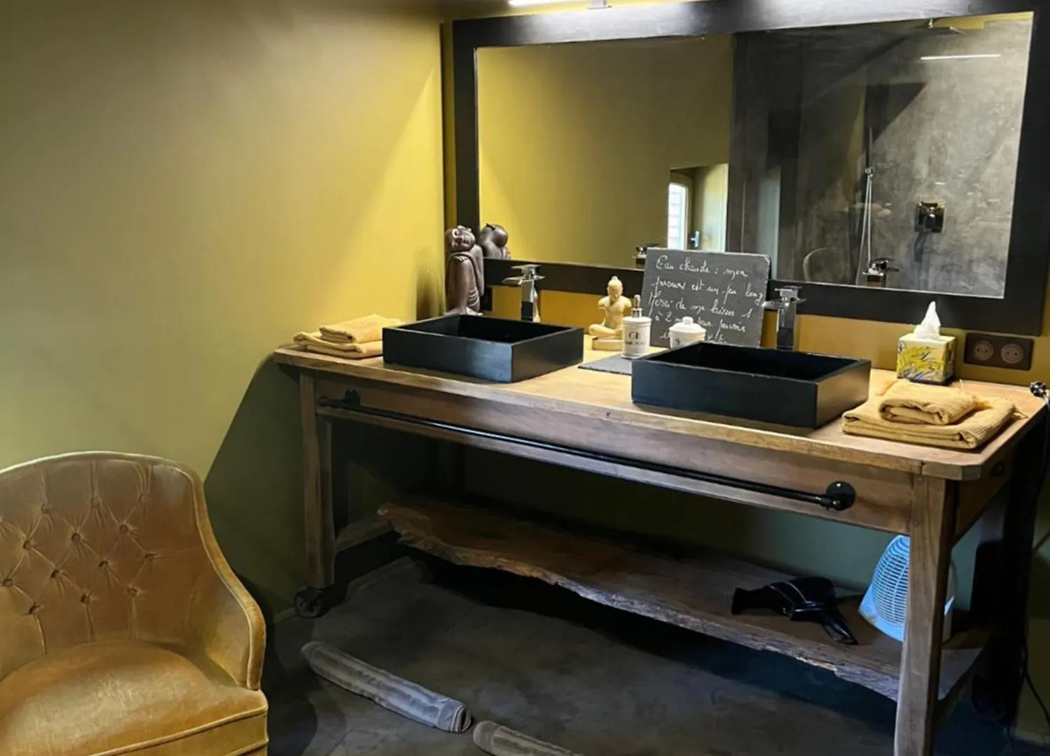 Le Clos De Mara Issus Gasthof